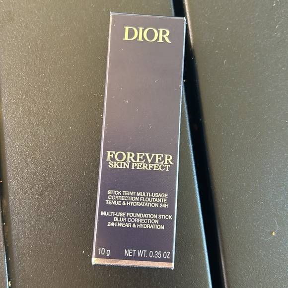 Dior Foundation Stick - Picture 2 of 3